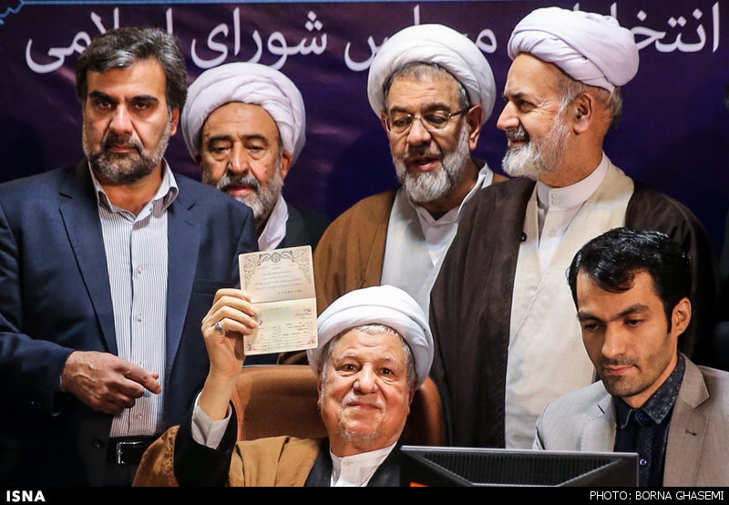 ثبت نام روحانی و هاشمی در یک روز برای خبرگان رهبری